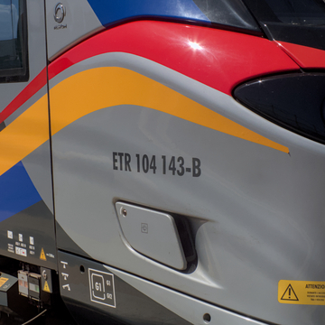 Unit number of a Pop train