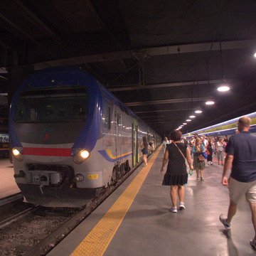 TAF train at Napoli Piazza Garibaldi station