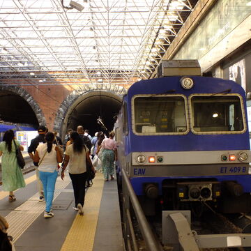ET 400 Series train at Montesanto station on the Circumflegrea railway